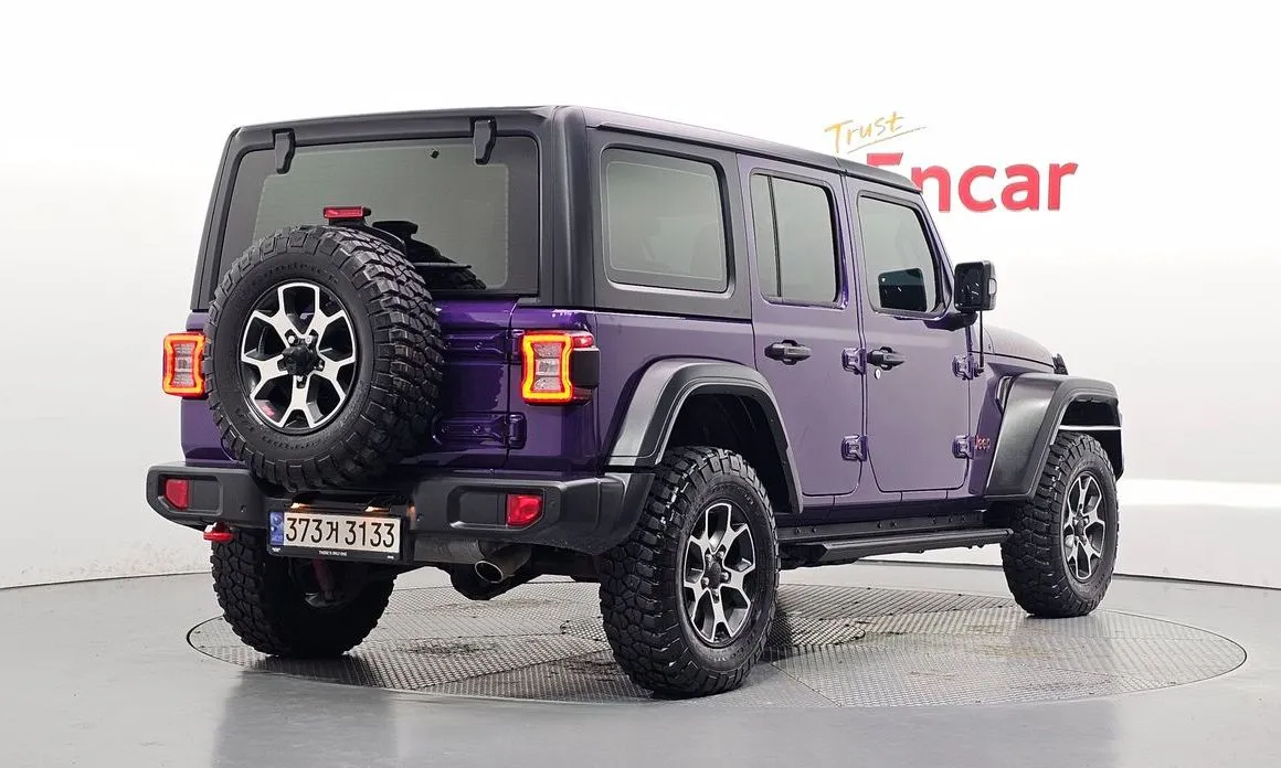 Jeep Wrangler — фото 8