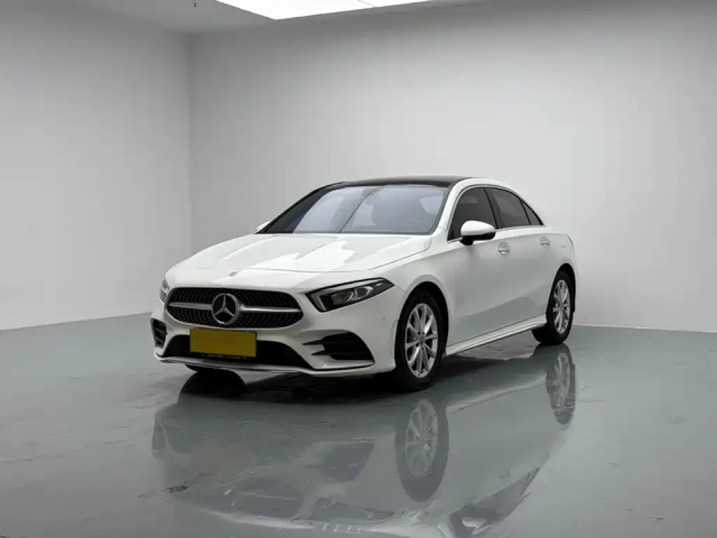 Mercedes-Benz A-Class — фото 1