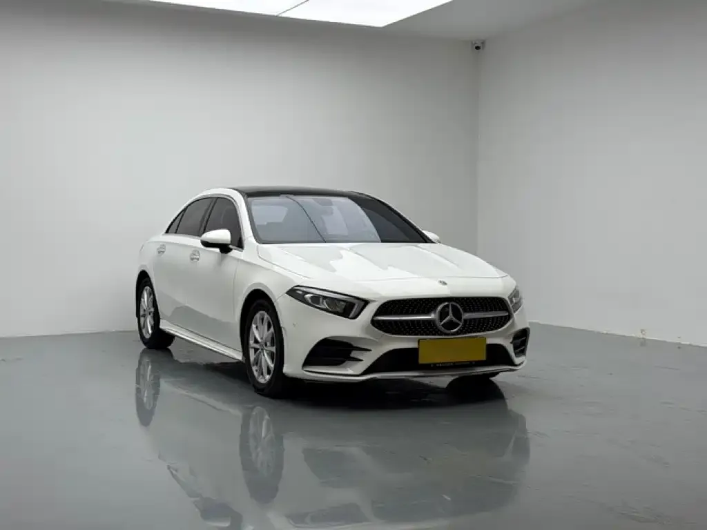 Mercedes-Benz A-Class — фото 9