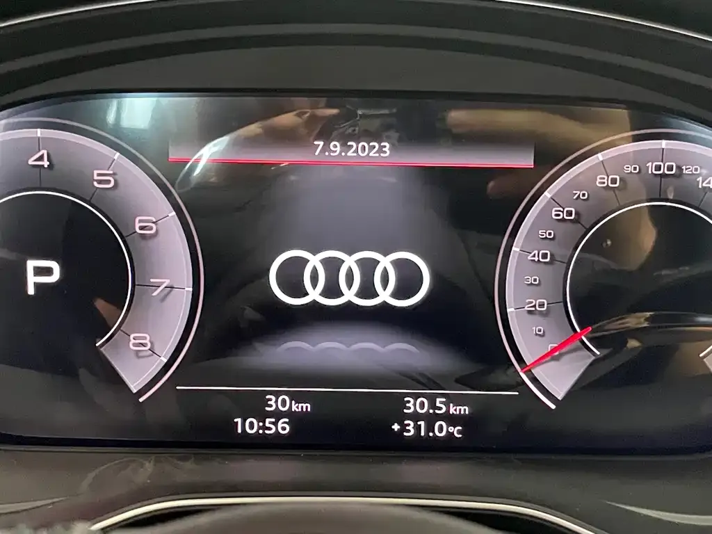Audi A4L — фото 3