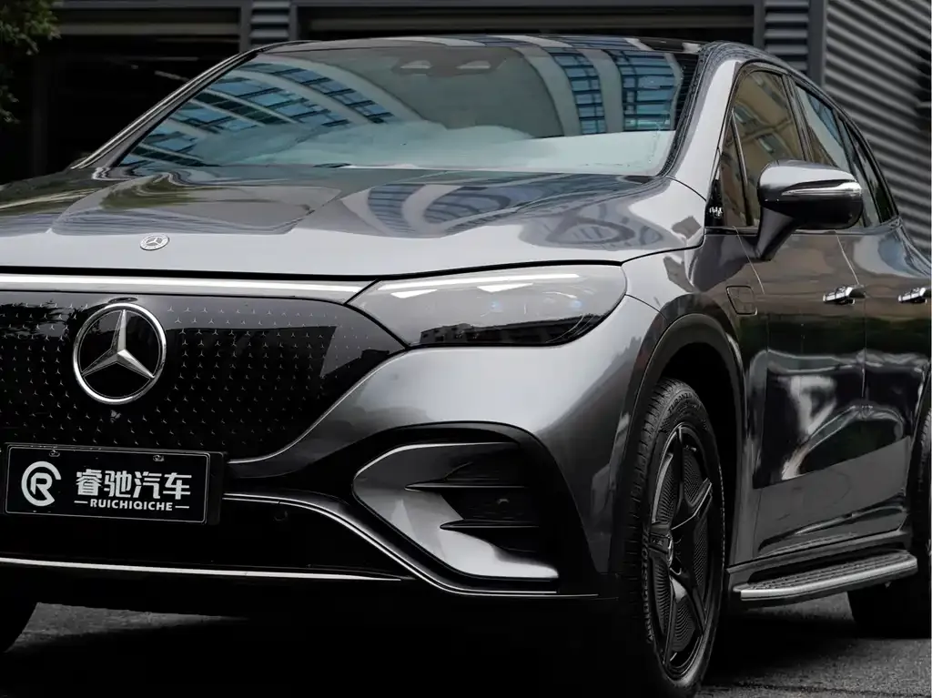 Mercedes-Benz EQE SUV — фото 4