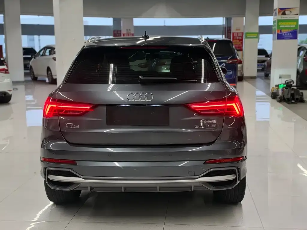 Audi Q3 — фото 2