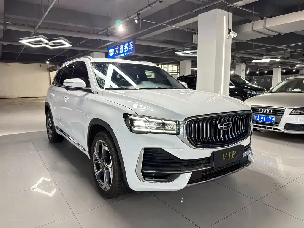 Geely Xingyue L — фото 9