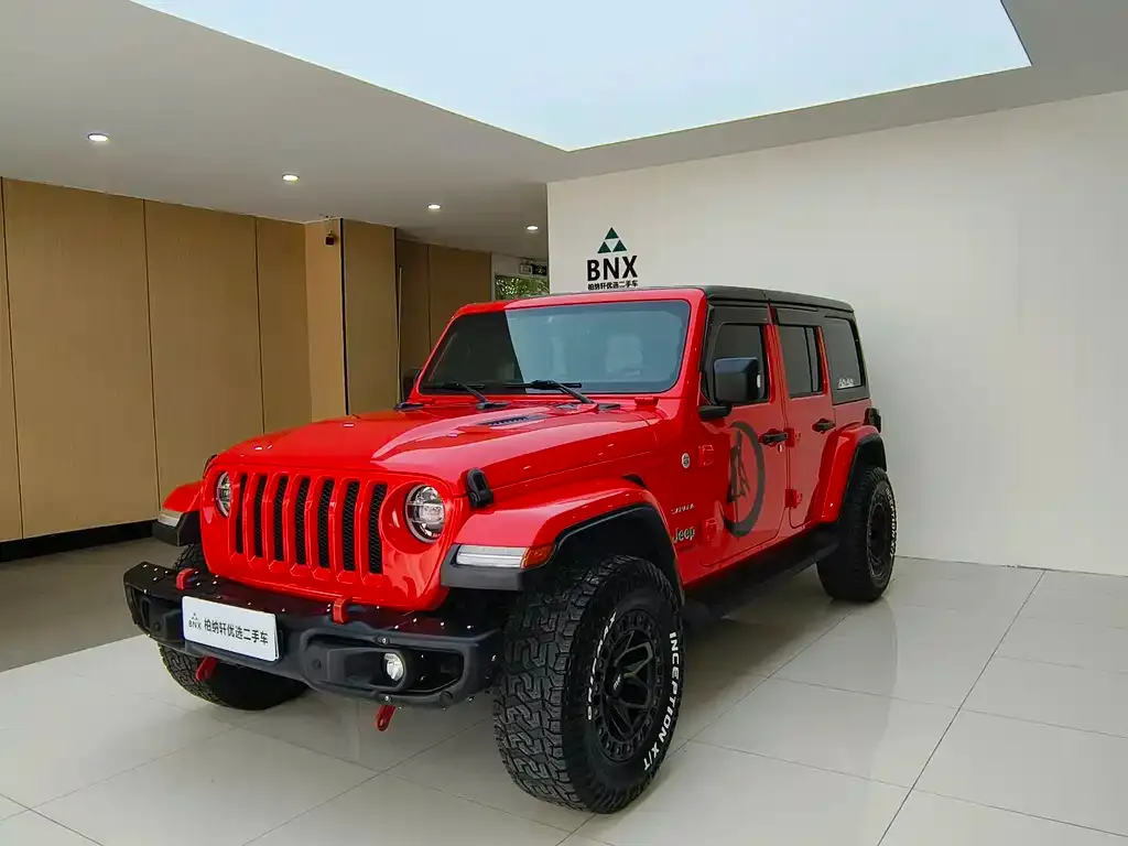 Jeep Wrangler — фото 1