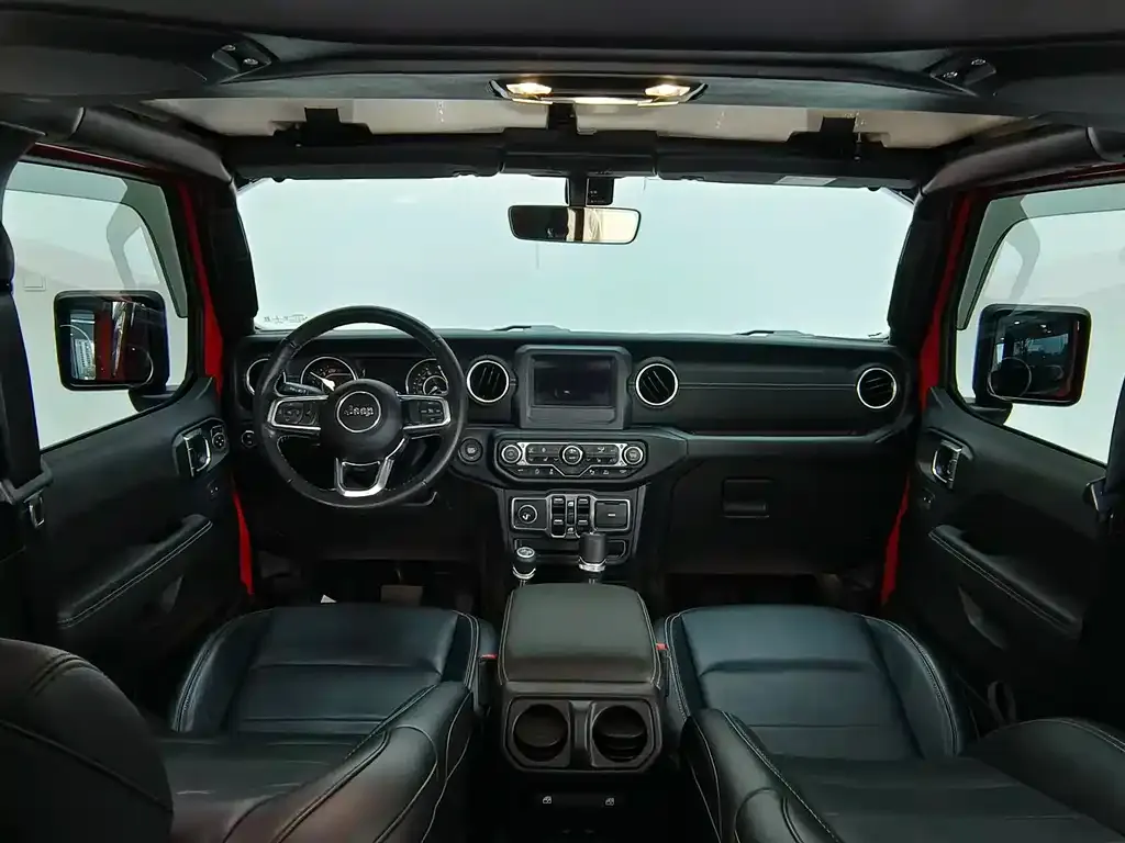 Jeep Wrangler — фото 2