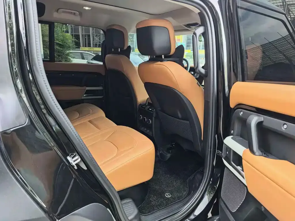 Land Rover Defender — фото 3