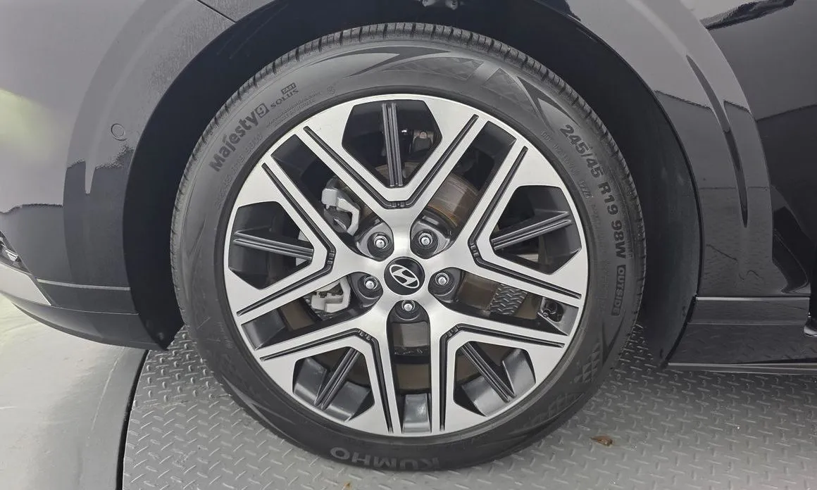 Hyundai Grandeur — фото 10