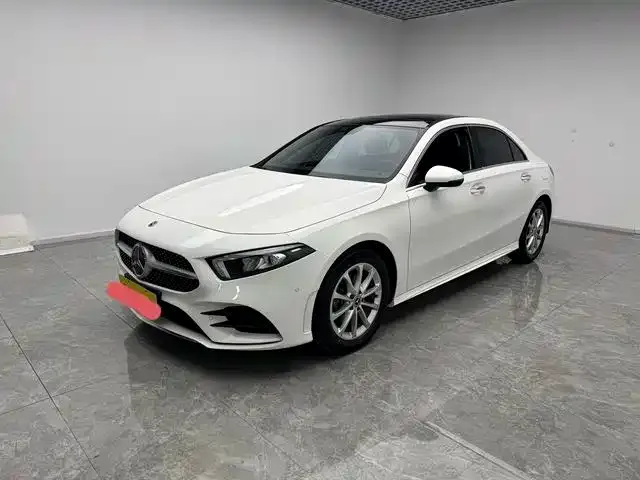 Mercedes-Benz A-Class — фото 1