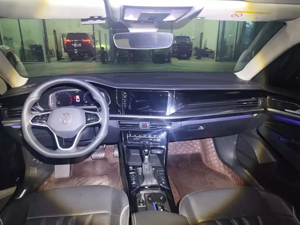 Volkswagen Passat — фото 6