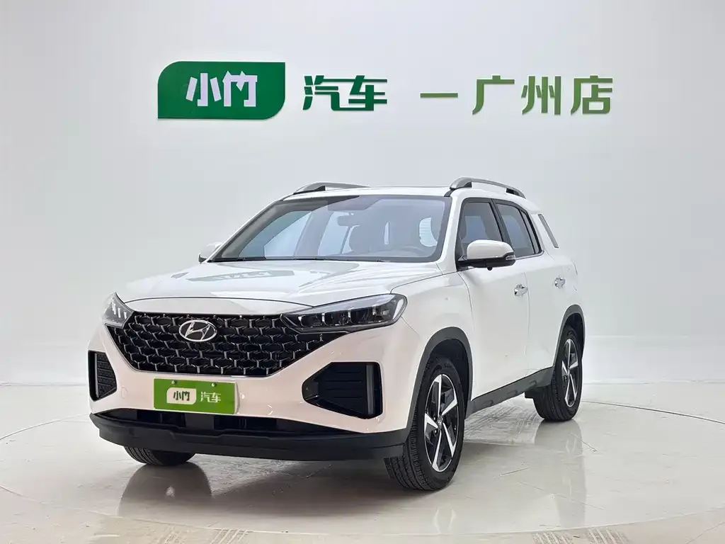 Hyundai ix35 — фото 1