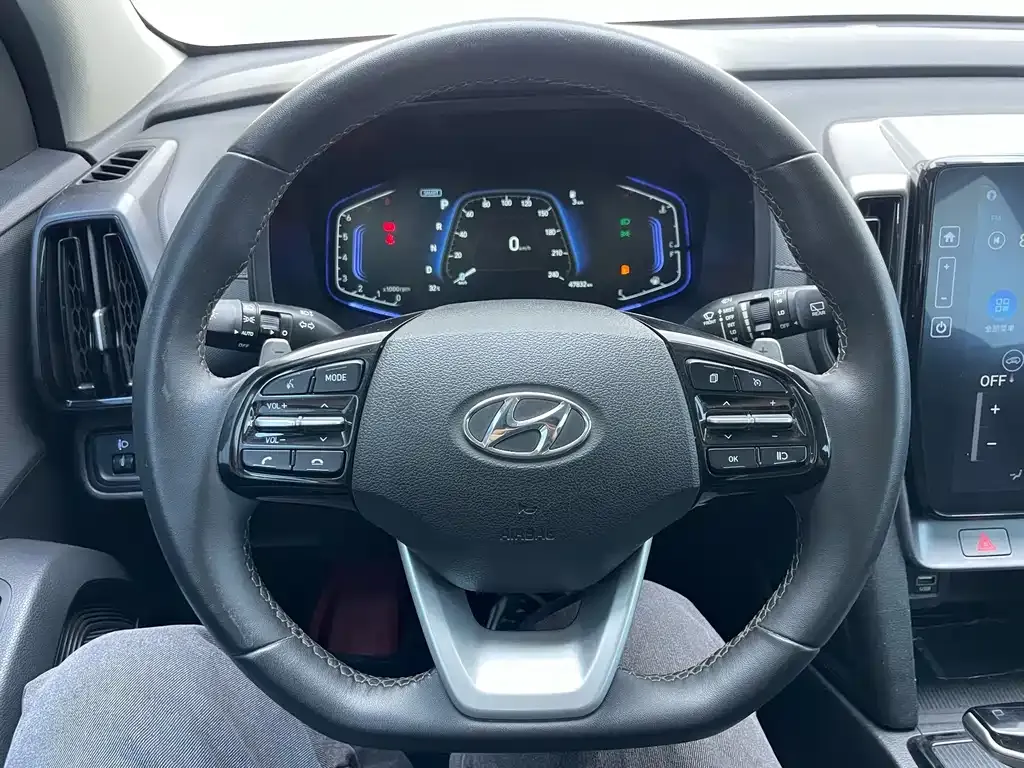 Hyundai ix35 — фото 10