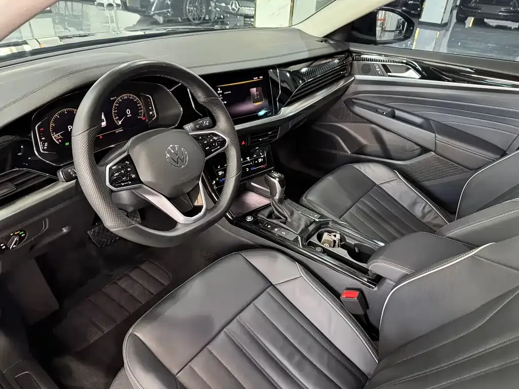 Volkswagen Passat — фото 2