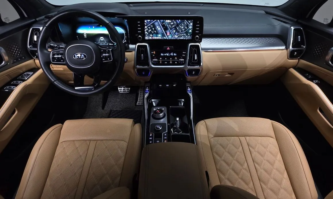 Kia Sorento — фото 10