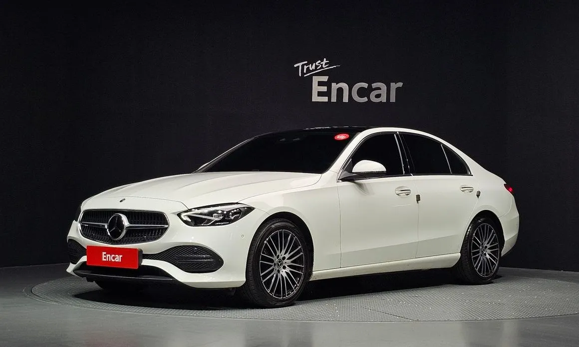 Mercedes-Benz C-Class — фото 1