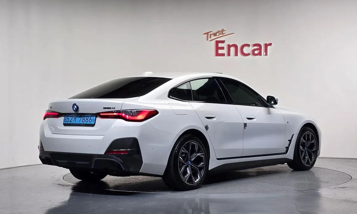 BMW i4 — фото 2