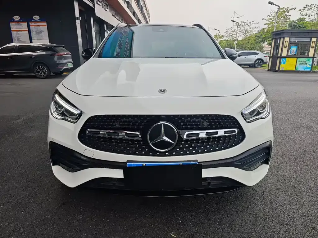 Mercedes-Benz GLA — фото 9