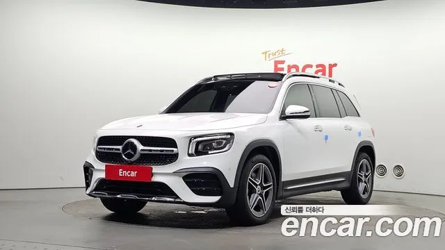 Mercedes-Benz GLB-Class — фото 1
