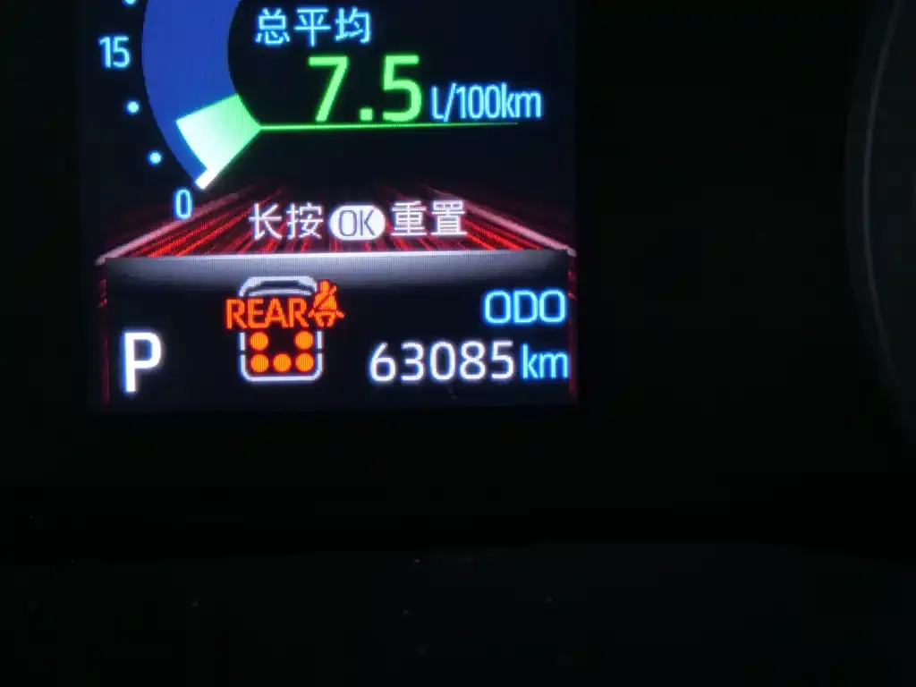 Toyota Granvia — фото 2