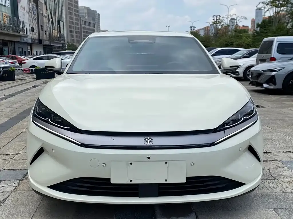 BYD Qin L — фото 10