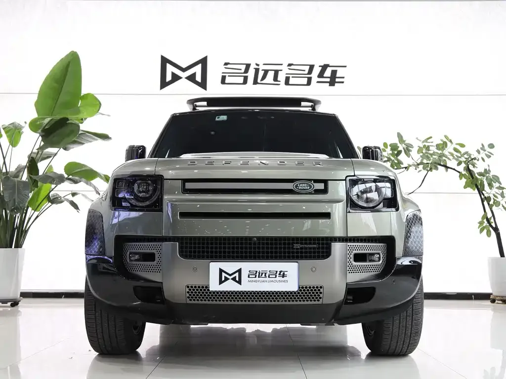 Land Rover Defender — фото 10