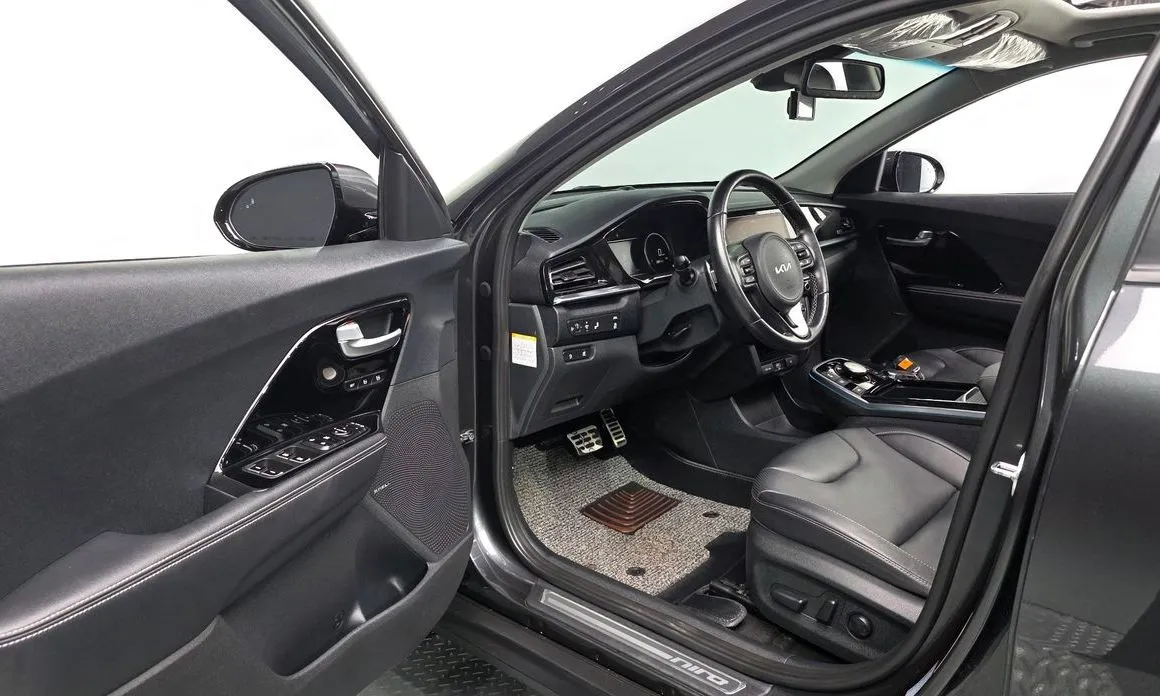 Kia Niro — фото 10