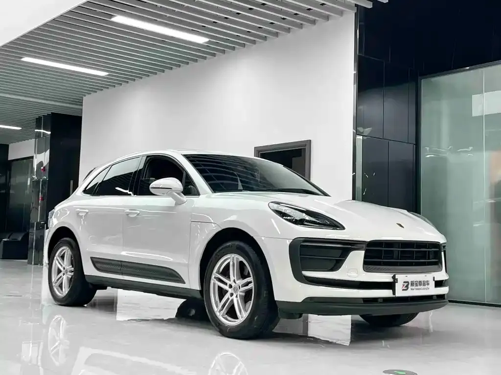 Porsche Macan — фото 9