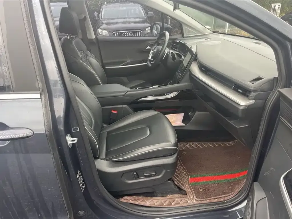 Hyundai Custo — фото 2