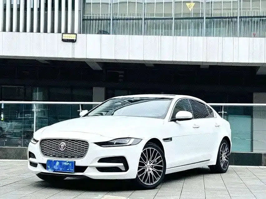 Jaguar XEL — фото 1