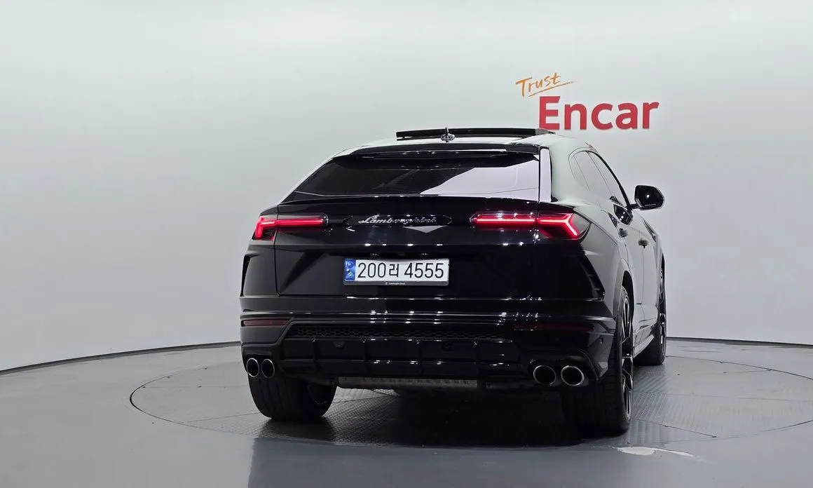 Lamborghini Urus — фото 3