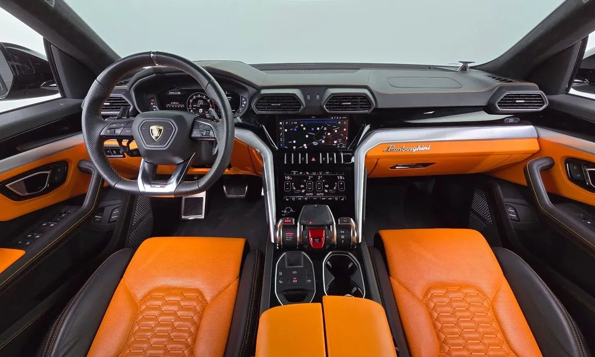 Lamborghini Urus — фото 9