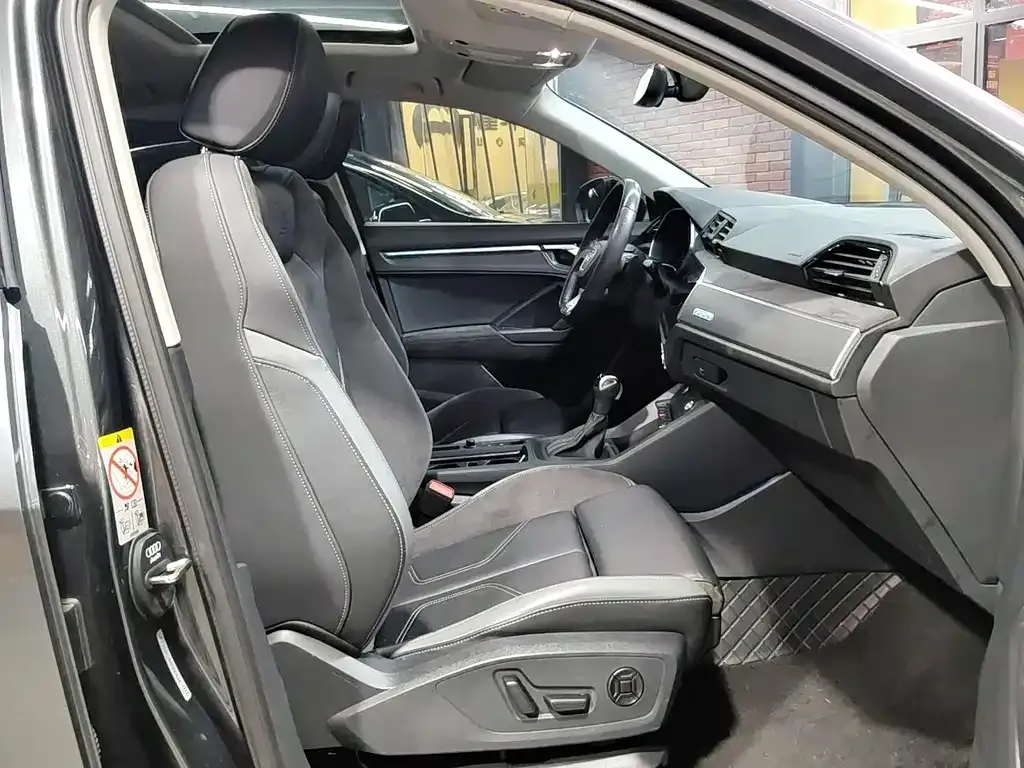 Audi Q3 Sportback — фото 2
