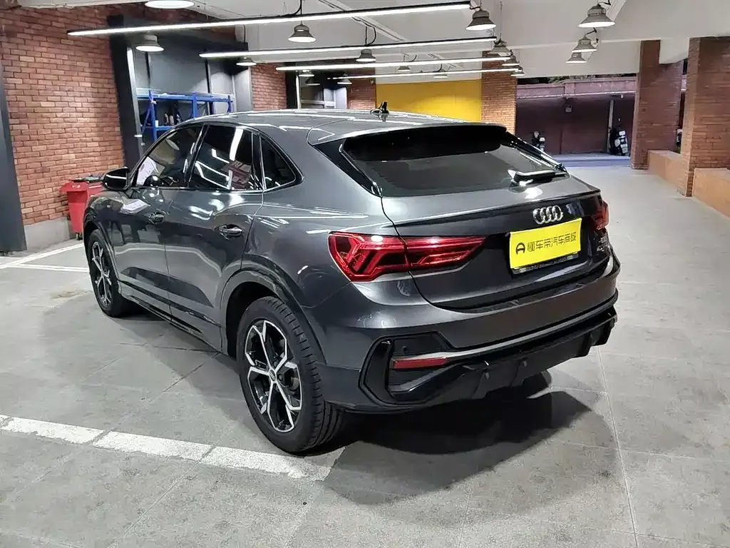 Audi Q3 Sportback — фото 7