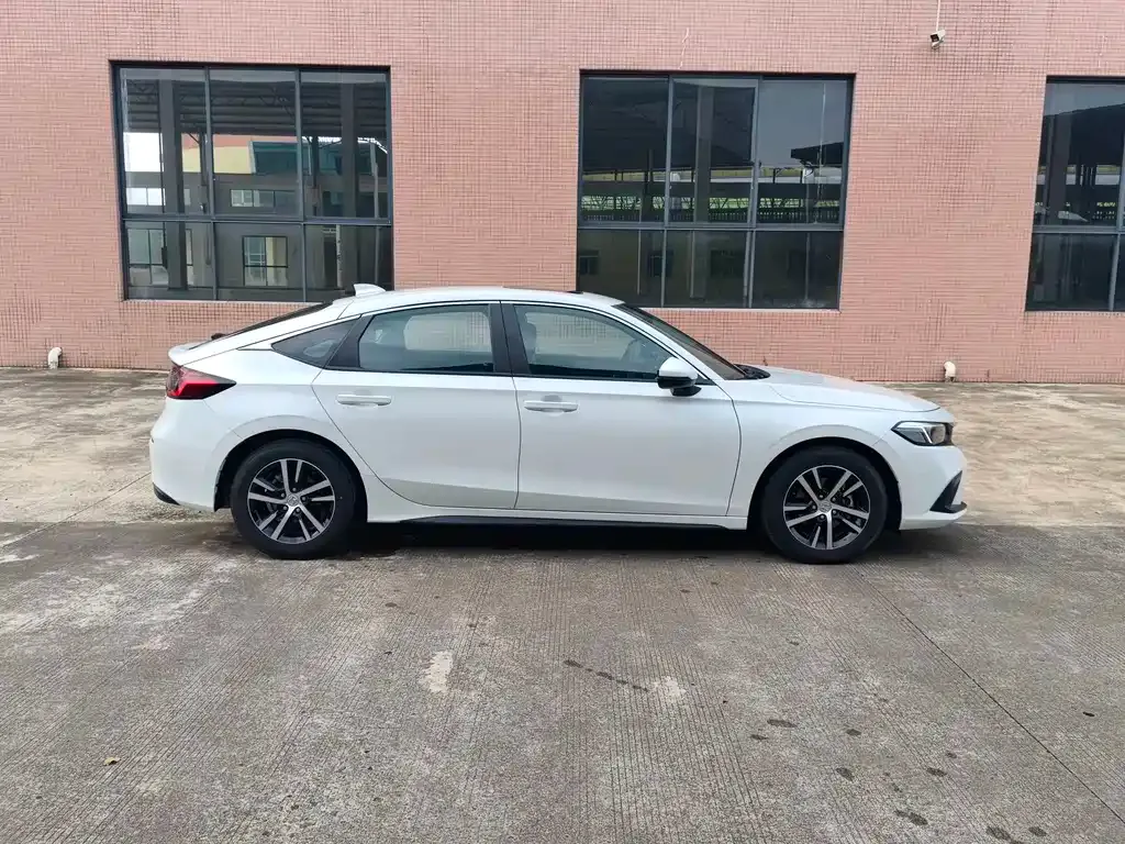 Honda Civic — фото 7