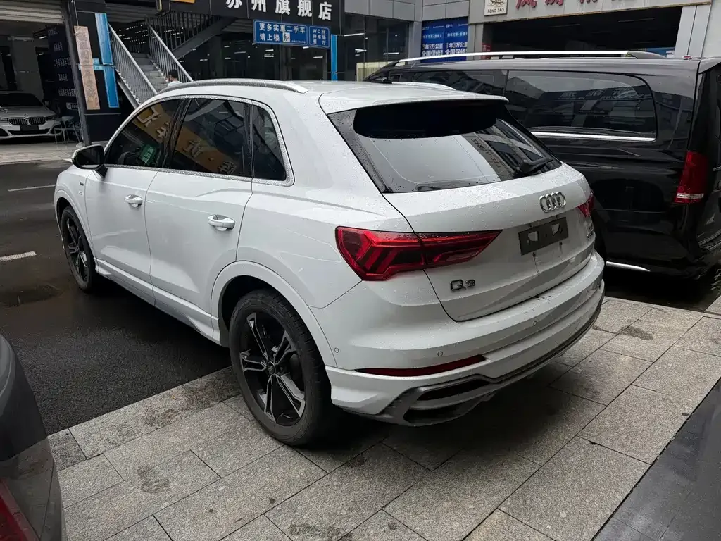 Audi Q3 — фото 5