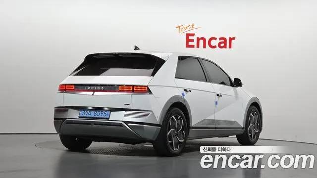 Hyundai Ioniq5 — фото 3