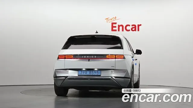 Hyundai Ioniq5 — фото 2