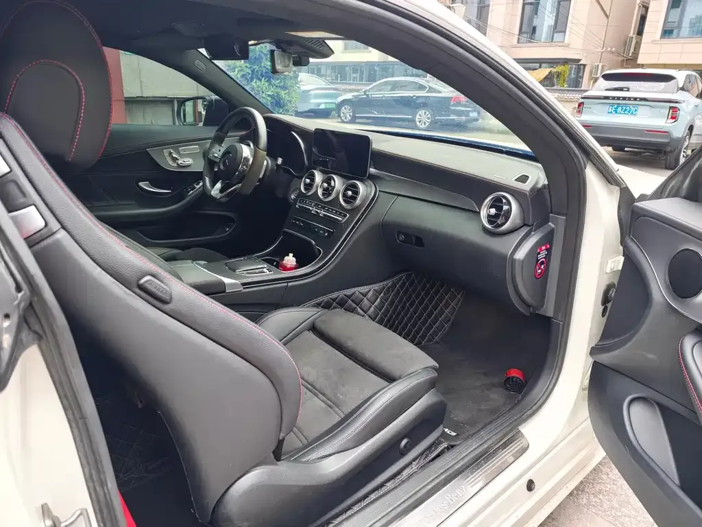 Mercedes-Benz C-Class (Import) — фото 7