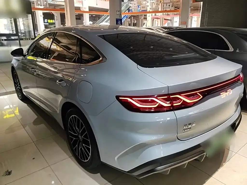 BYD Qin L — фото 2