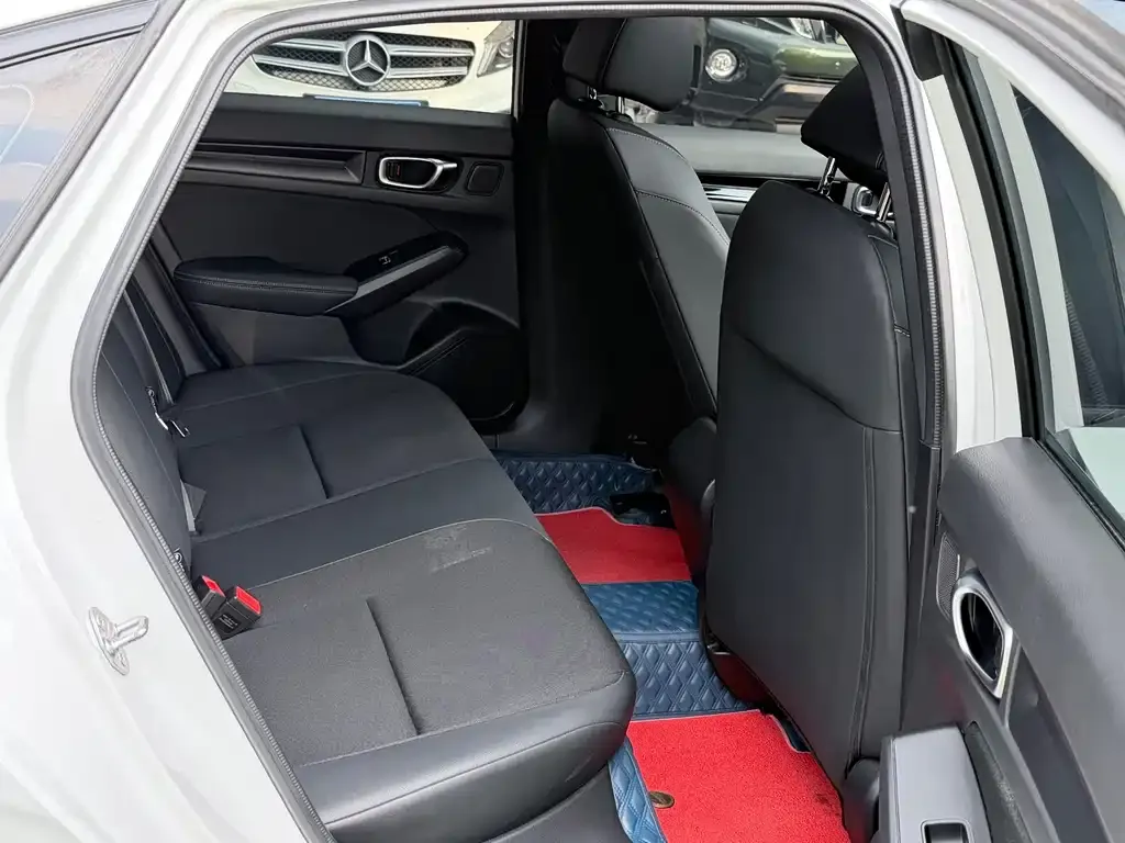 Honda Civic — фото 2