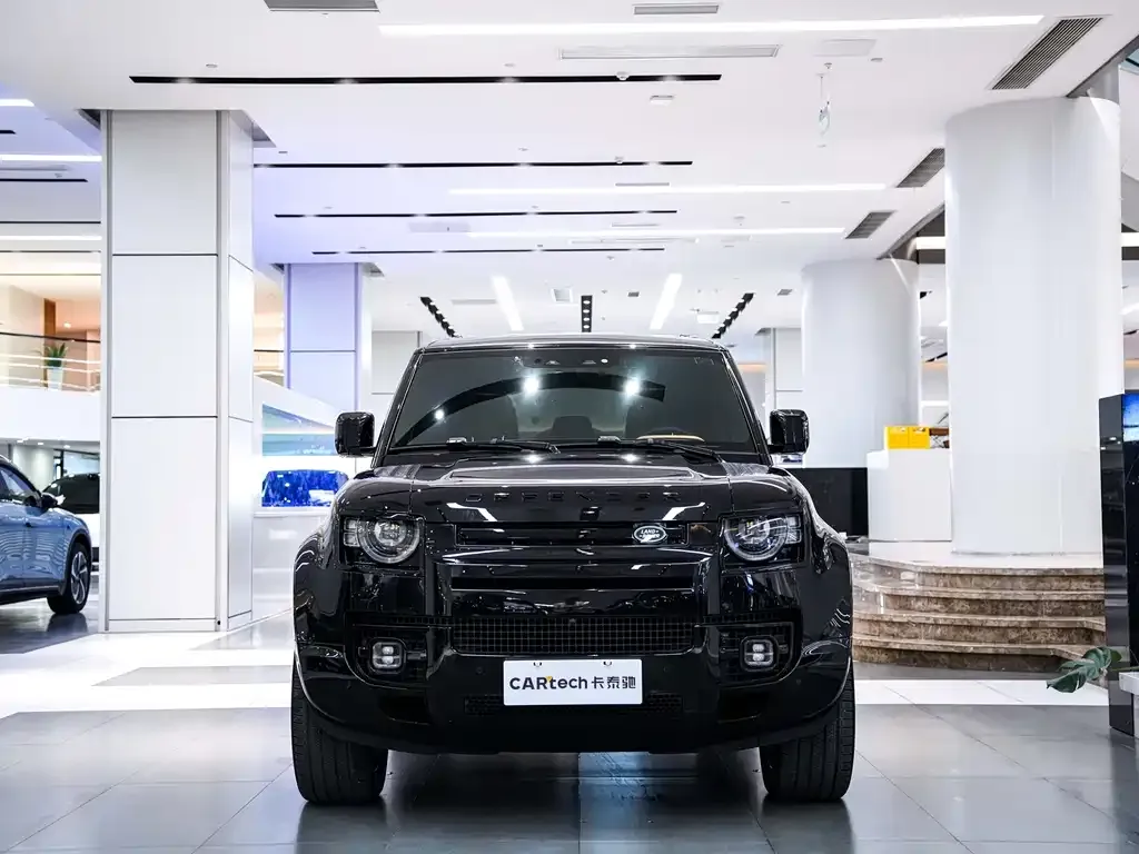 Land Rover Defender — фото 2