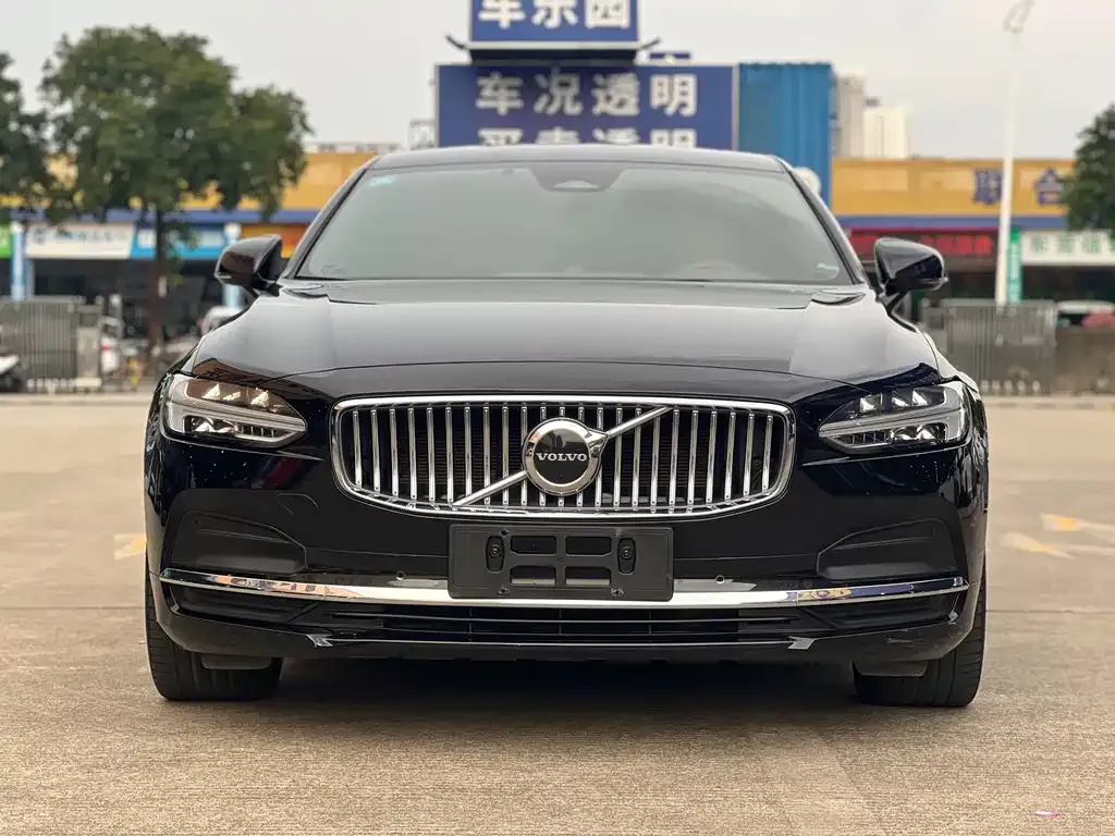 Volvo S90 — фото 10