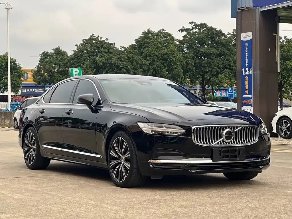 Volvo S90 — фото 7