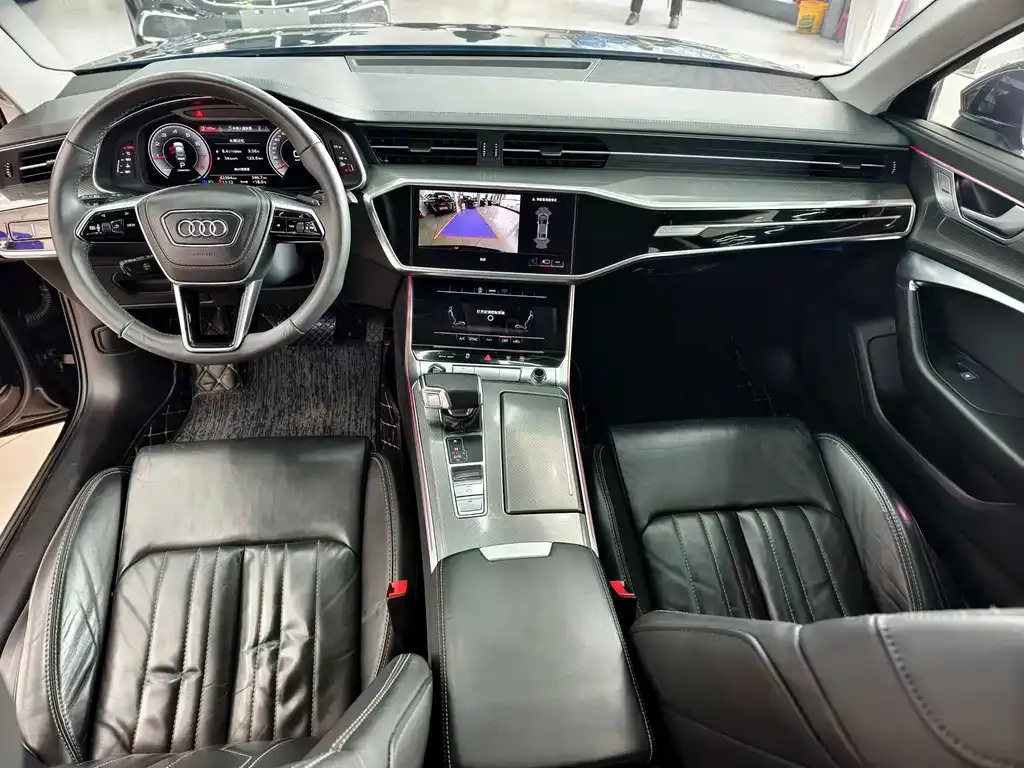 Audi A6L — фото 5