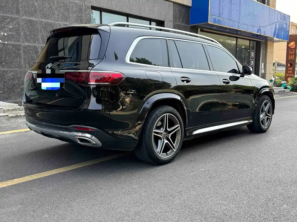 Mercedes-Benz GLS — фото 8