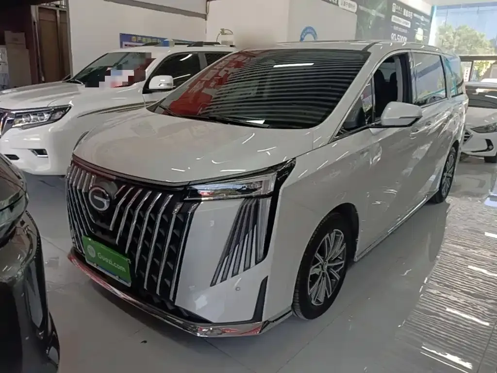 GAC Motor Trumpchi M8 — фото 1