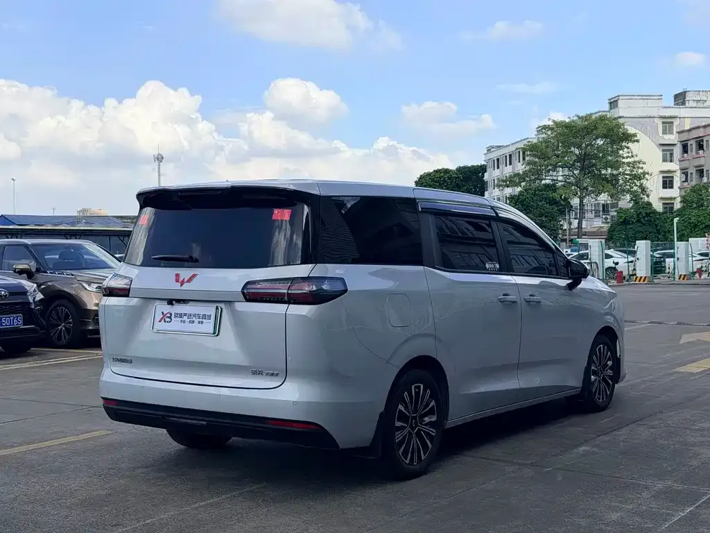 Wuling Xingguang 730 New Energy — фото 6
