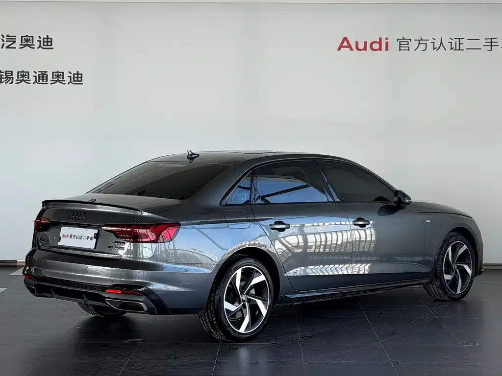 Audi A4L — фото 10