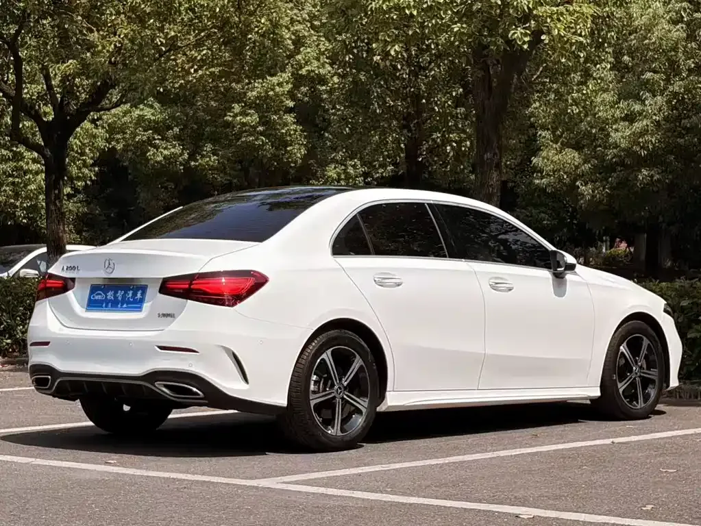 Mercedes-Benz A-Class — фото 6