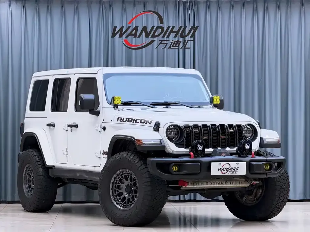 Jeep Wrangler — фото 7