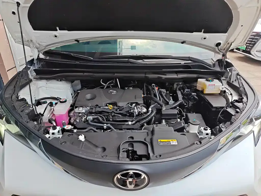 Toyota Sienna — фото 6